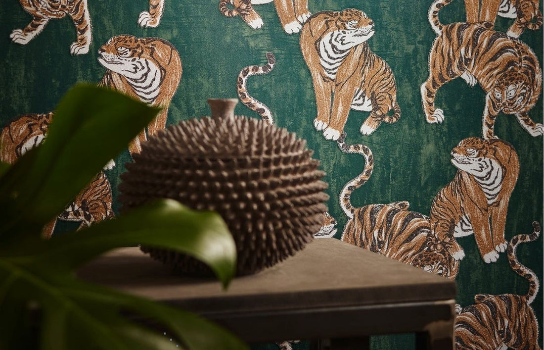 Wallpaper Trends by Room: What’s Hot for Kitchens, Bathrooms & Bedrooms in 2025